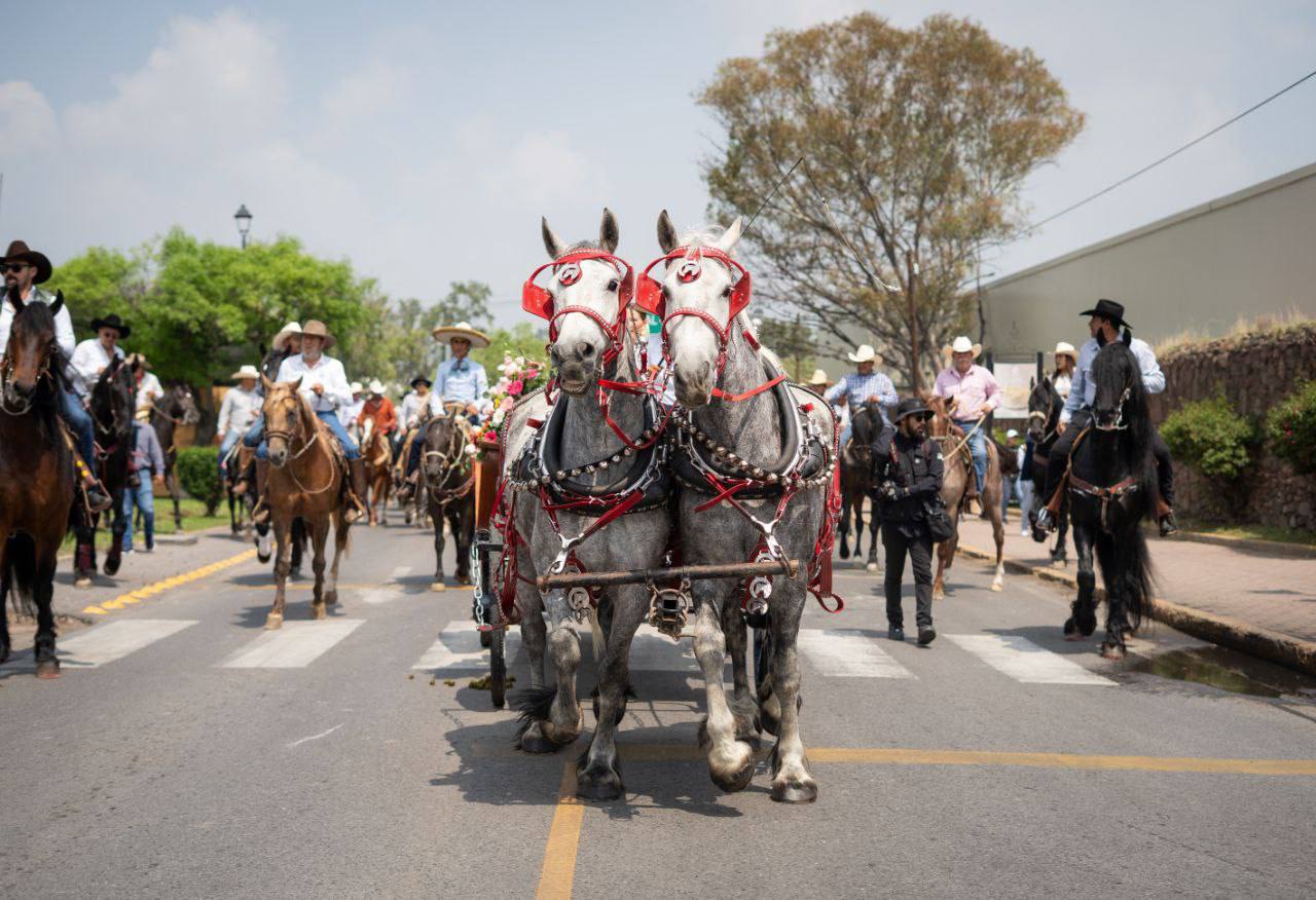 Cabalgata de la amistad